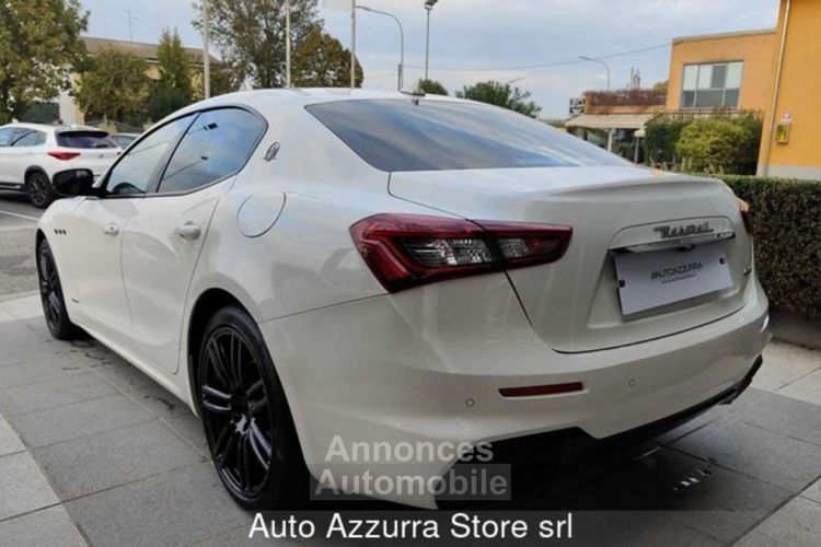 Maserati Ghibli 2020 3.0 Diesel 275 CV Gransport *PROMO C20'' PACK NER - <small></small> 48.890 € <small>TTC</small> - #15