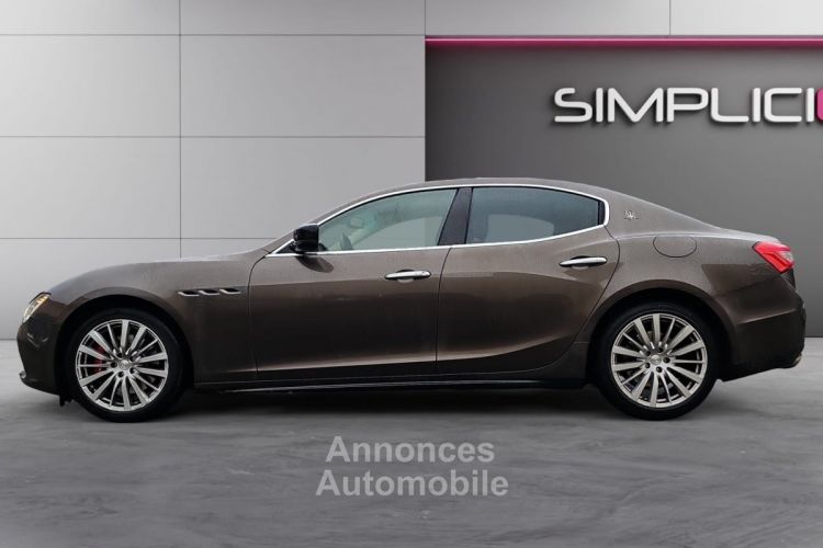 Maserati Ghibli 3.0 V6 275ch D A - <small></small> 20.990 € <small>TTC</small> - #9