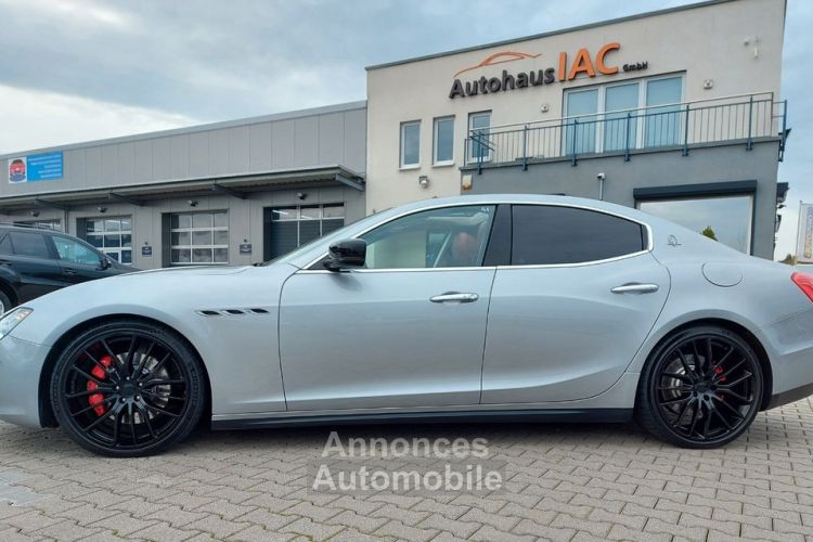 Maserati Ghibli 3.0 V6 S Q4 / Garantie 12 mois - <small></small> 38.900 € <small>TTC</small> - #4