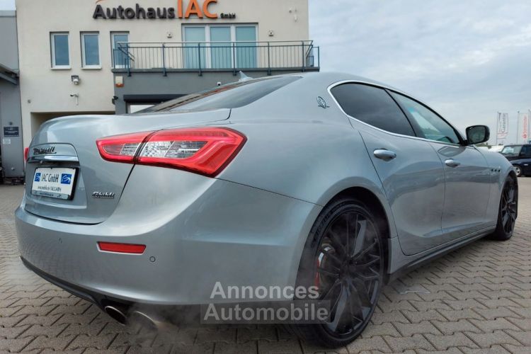 Maserati Ghibli 3.0 V6 S Q4 / Garantie 12 mois - <small></small> 38.900 € <small>TTC</small> - #2