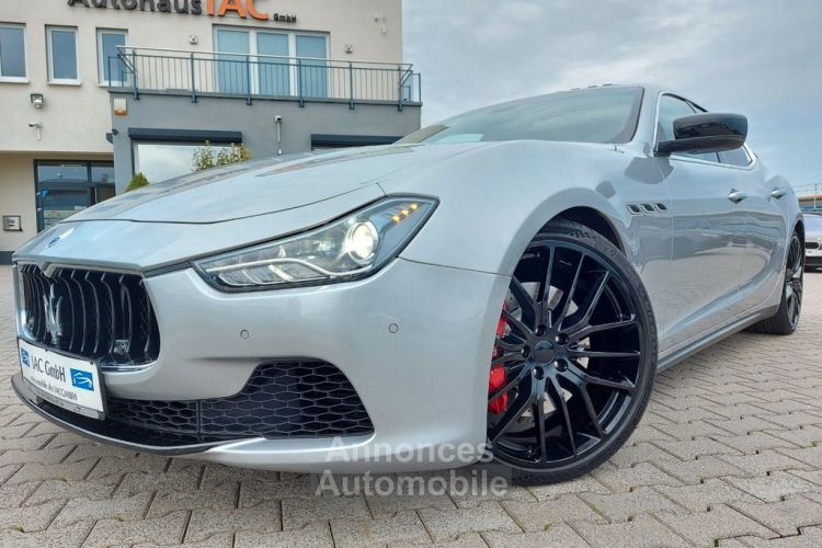 Maserati Ghibli 3.0 V6 S Q4 / Garantie 12 mois - <small></small> 38.900 € <small>TTC</small> - #1