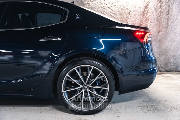 Maserati Ghibli (III) 2.0 330 Grandsport Hybrid - <small>A partir de </small>940 EUR <small>/ mois</small> - #10