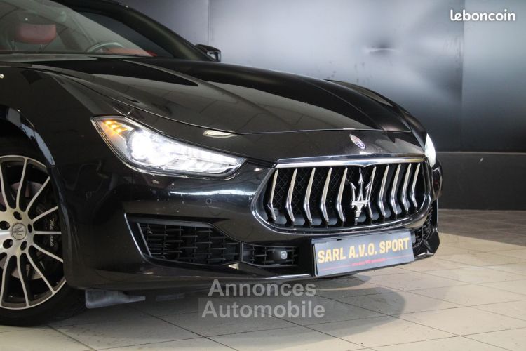 Maserati Ghibli iii 3.0 v6 350 granlusso auto premiere main entretien - <small></small> 47.980 € <small>TTC</small> - #9