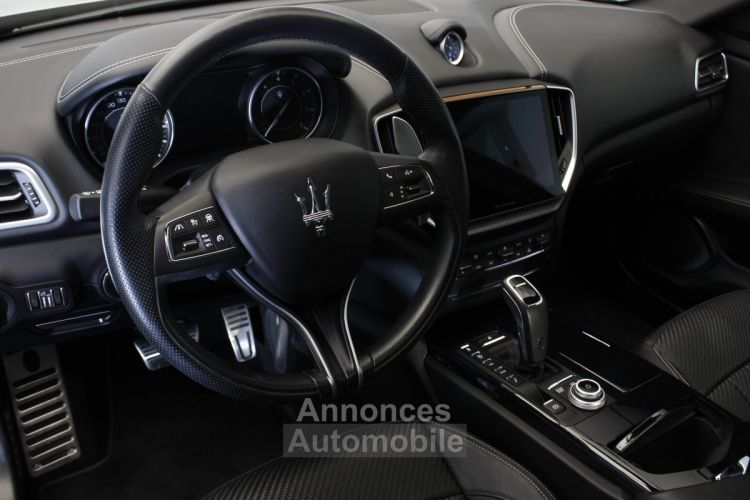 Maserati Ghibli L4 330 ch Hybrid GranSport - <small></small> 69.900 € <small>TTC</small> - #15