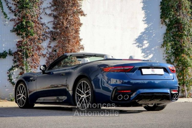 Maserati Grancabrio 3.0 V6 550ch Trofeo - <small></small> 254.398 € <small>TTC</small> - #10