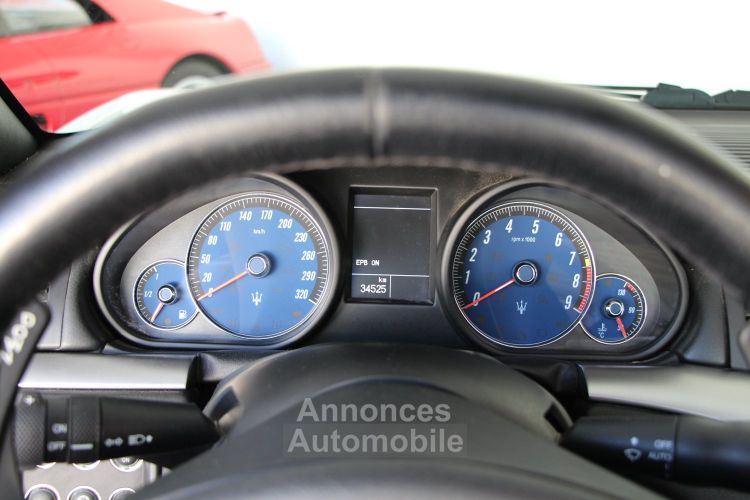 Maserati Grancabrio 450 BVA - <small>A partir de </small>990 EUR <small>/ mois</small> - #27