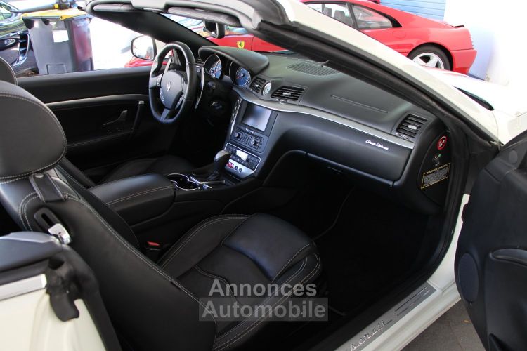 Maserati Grancabrio 450 BVA - <small>A partir de </small>990 EUR <small>/ mois</small> - #35