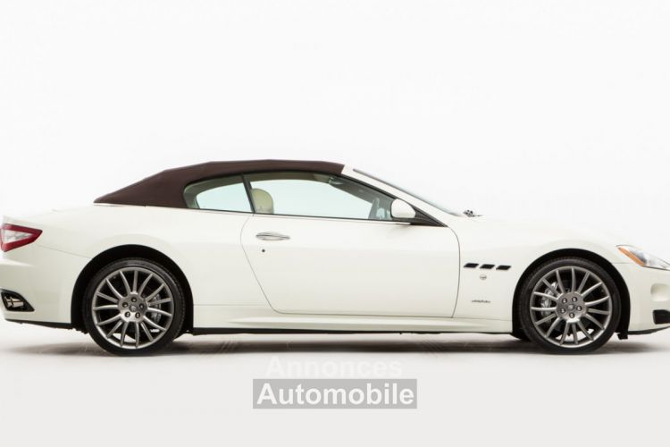 Maserati Grancabrio 4.7 V8 450 A - <small></small> 68.550 € <small>TTC</small> - #1