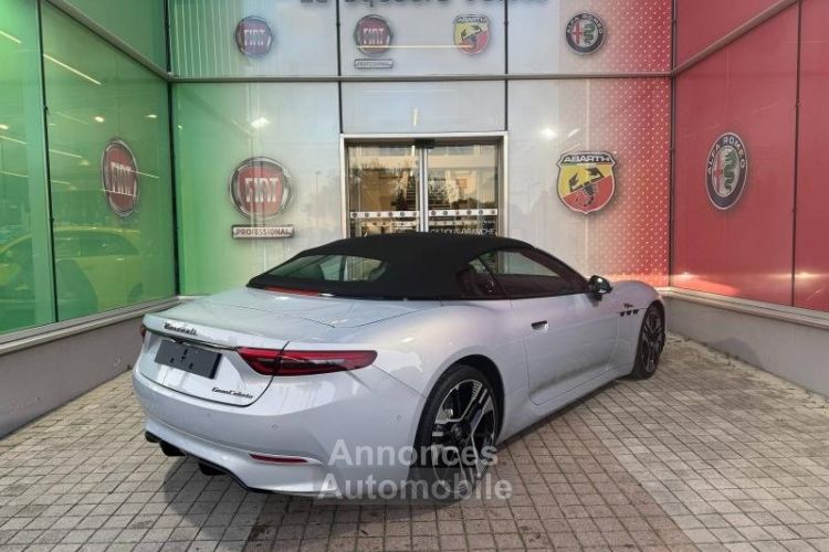 Maserati Grancabrio 761ch 92,5kWh Folgore - <small></small> 224.990 € <small>TTC</small> - #4