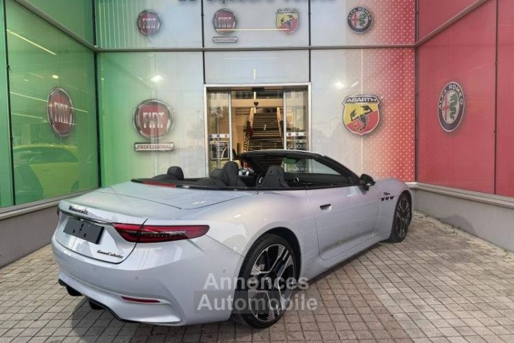 Maserati Grancabrio 761ch 92,5kWh Folgore - <small></small> 224.990 € <small>TTC</small> - #9