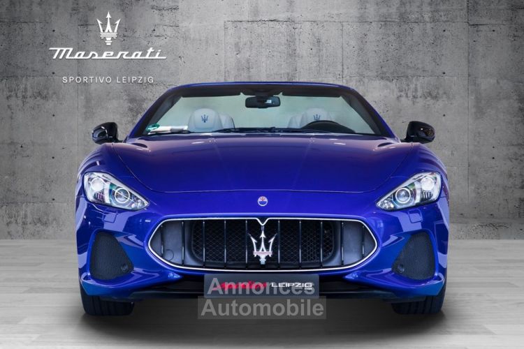 Maserati Grancabrio V8 4.7 460 SportLine Carbon Caméra HKardon JA20 Garantie 12 mois Prémium - <small></small> 124.990 € <small></small> - #3