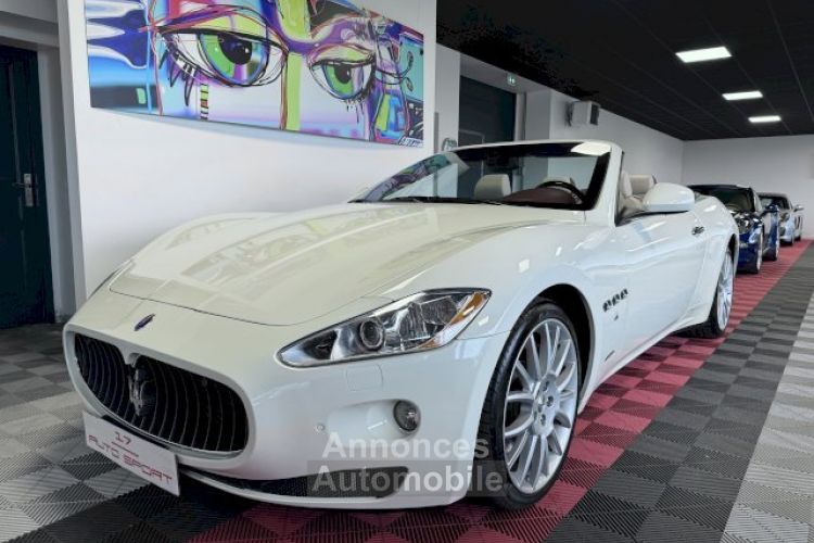 Maserati Grancabrio V8 4L7 - <small></small> 69.500 € <small>TTC</small> - #26