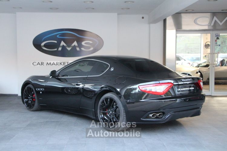 Maserati GranTurismo 4.2 405 V8 - <small></small> 54.900 € <small>TTC</small> - #3