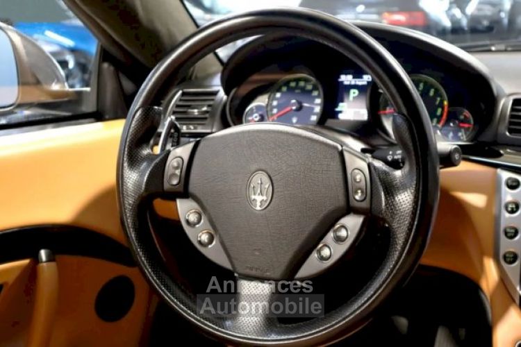 Maserati GranTurismo 4.2 BA - <small></small> 44.990 € <small>TTC</small> - #18