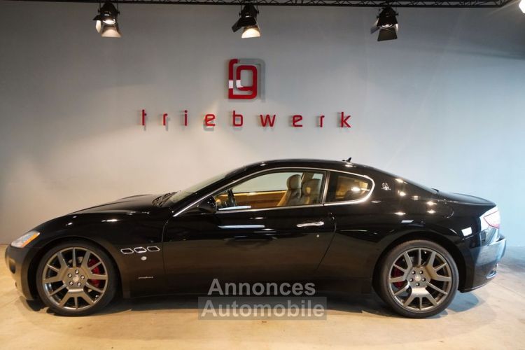 Maserati GranTurismo 4.2 V8 / Garantie 12 Mois - <small></small> 51.990 € <small>TTC</small> - #3