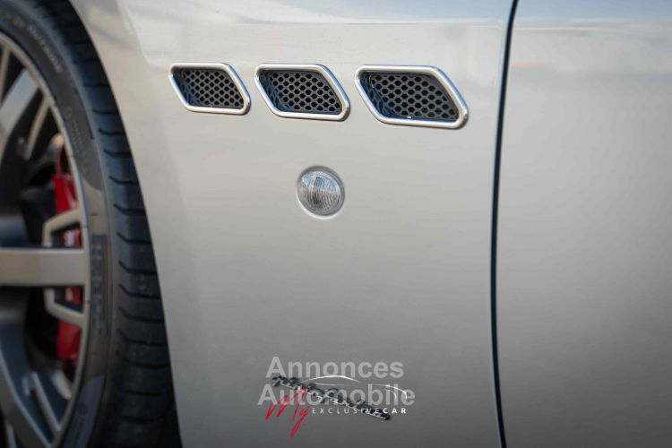 Maserati GranTurismo 4.7 S BVR - Embrayage 30% - PARFAIT Etat - Carnet complet et à jour (révision 04/2024) - Garantie 12 Mois - <small></small> 54.850 € <small>TTC</small> - #9