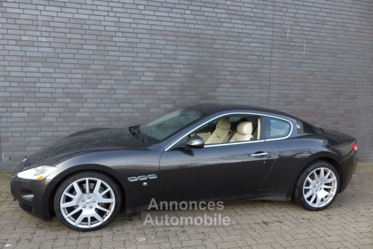 Maserati GranTurismo S 4.7 439ch BOITE AUTO GPS BLUETOOTH XENON SIEGES ELEC RADARS GARANTIE 12 MOIS - <small></small> 49.000 € <small>TTC</small> - #6