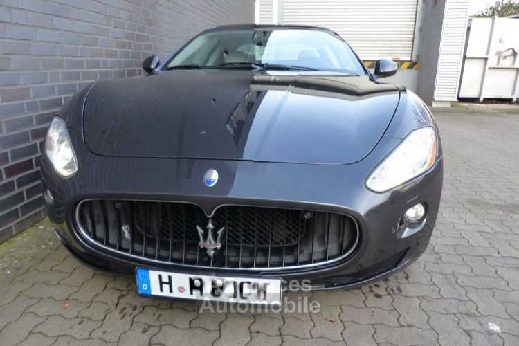 Maserati GranTurismo S 4.7 439ch BOITE AUTO GPS BLUETOOTH XENON SIEGES ELEC RADARS GARANTIE 12 MOIS - <small></small> 49.000 € <small>TTC</small> - #13