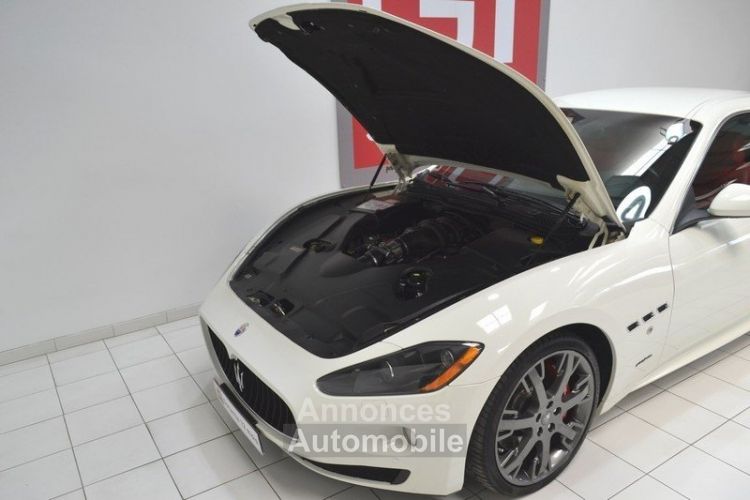 Maserati GranTurismo S 4.7 F1 - <small></small> 55.900 € <small>TTC</small> - #37