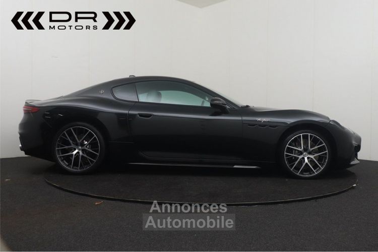 Maserati GranTurismo TROFEO 549HP 4WD 3.0V6 - ADAS PACKAGE LEVEL 2 FACTORY WARRANTY 8/26 - <small></small> 158.995 € <small>TTC</small> - #4