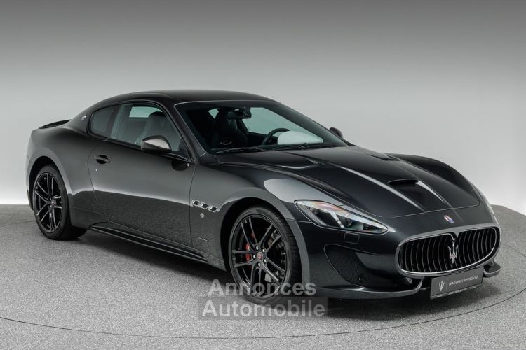 Maserati GranTurismo V8 4.7 460 Sport ''Special Edition'' 1 OF 400 Carbon HKardon JA20 Garantie 12 mois Prémium - <small></small> 114.990 € <small>TTC</small> - #2