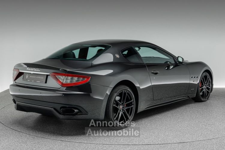 Maserati GranTurismo V8 4.7 460 Sport ''Special Edition'' 1 OF 400 Carbon HKardon JA20 Garantie 12 mois Prémium - <small></small> 114.990 € <small>TTC</small> - #7