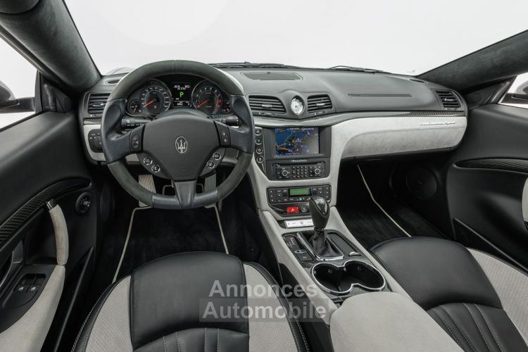 Maserati GranTurismo V8 4.7 460 Sport ''Special Edition'' 1 OF 400 Carbon HKardon JA20 Garantie 12 mois Prémium - <small></small> 114.990 € <small>TTC</small> - #12