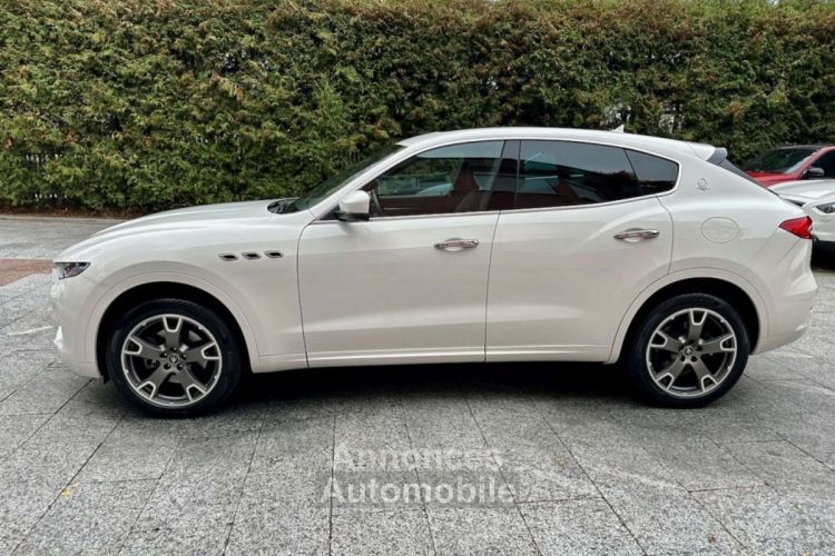 Maserati Levante 2020 275 Diesel Aut. - <small></small> 47.000 € <small>TTC</small> - #4