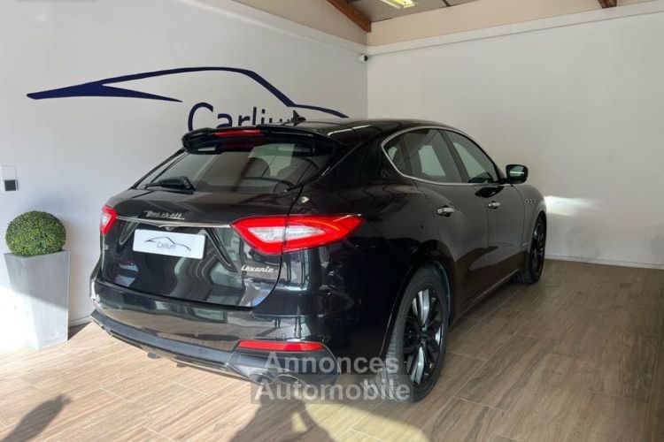 Maserati Levante 3.0 V6 275ch Q4 GranSport A partir de 640e par mois Véhicule suivi Réservoir d'AdBlue changé - <small></small> 39.990 € <small>TTC</small> - #2