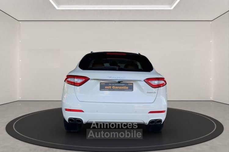 Maserati Levante 3.0 V6 430ch S Q4 - <small></small> 44.900 € <small>TTC</small> - #4