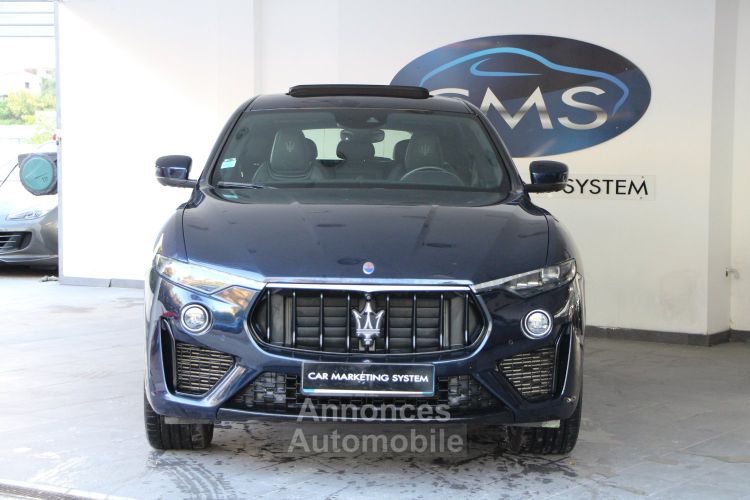 Maserati Levante 3.0 V6 Bi-Turbo 350 Q4 - <small>A partir de </small>890 EUR <small>/ mois</small> - #2