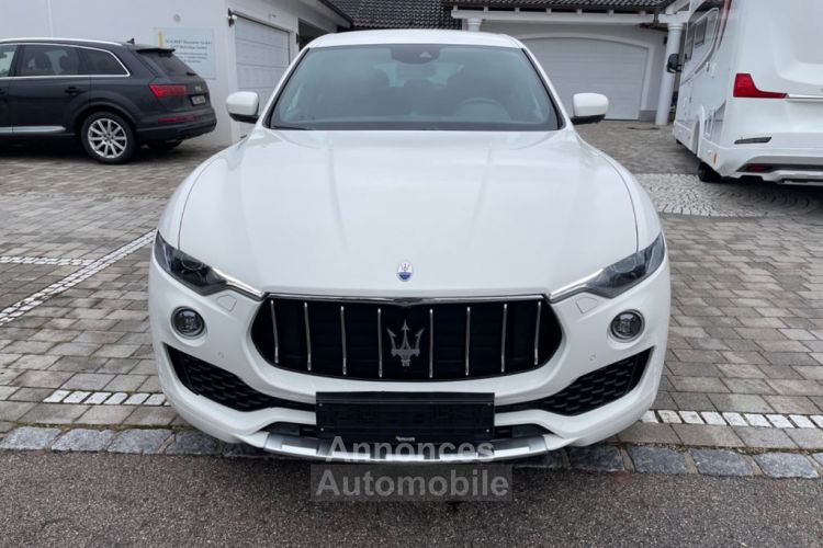 Maserati Levante 3.0 V6 GRANSPORT 4x4 / Garantie 12 mois - <small></small> 50.900 € <small>TTC</small> - #2