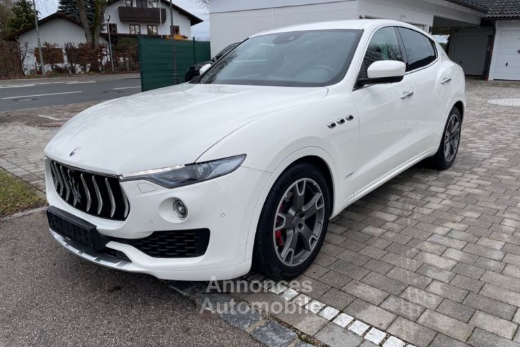 Maserati Levante 3.0 V6 GRANSPORT 4x4 / Garantie 12 mois - <small></small> 50.900 € <small>TTC</small> - #1