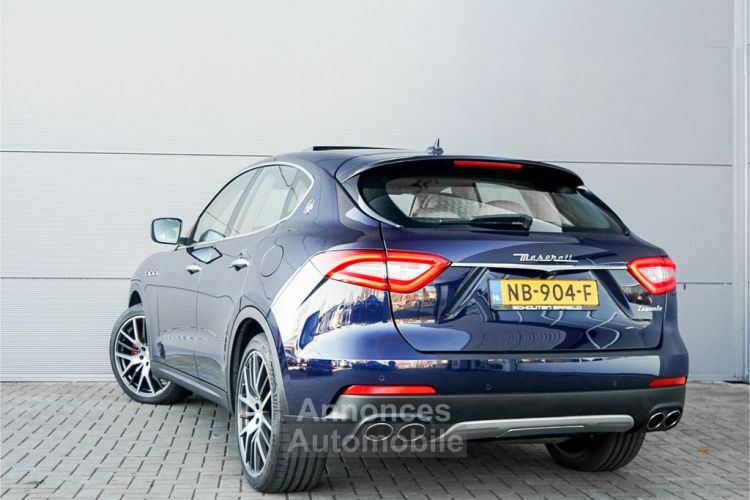 Maserati Levante 3.0 V6 / Toit pano / 21 / Garantie 12 mois - <small></small> 50.900 € <small>TTC</small> - #3