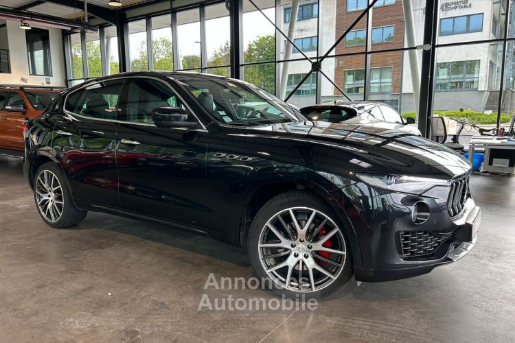 Maserati Levante 3.0D V6 275ch Suivi complet GPS Suspension Sport Camera Active Sound Système 21P 349-mois - <small></small> 34.990 € <small>TTC</small> - #3