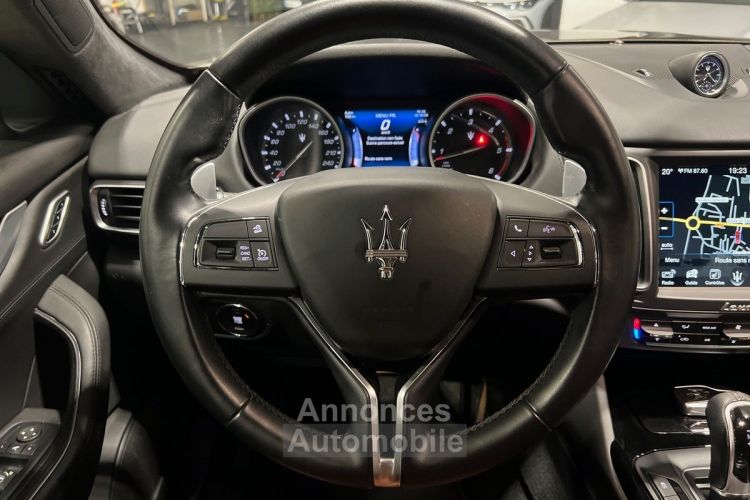 Maserati Levante Diesel 3.0 V6 Turbo 275 SPORT PACK + ATTELAGE/CARPLAY - <small></small> 39.900 € <small>TTC</small> - #17