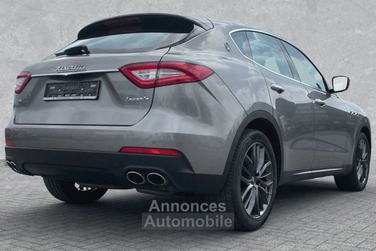 Maserati Levante Maserati Levante Diesel ** ACC ** Cuir ** - <small></small> 46.800 € <small>TTC</small> - #2