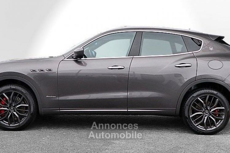 Maserati Levante Maserati Levante S GranLusso * - <small></small> 62.900 € <small>TTC</small> - #4