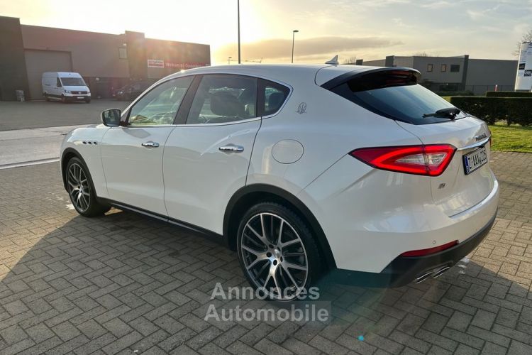 Maserati Levante Q4 3.0 V6 / Caméra 360° / Garantie 12 Mois - <small></small> 48.500 € <small></small> - #3