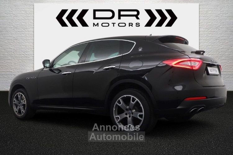 Maserati Levante S 3.0 V6 Q4 - LICHTE VRACHT LED PANODAK LUCHTVERING - <small></small> 37.995 € <small>TTC</small> - #3