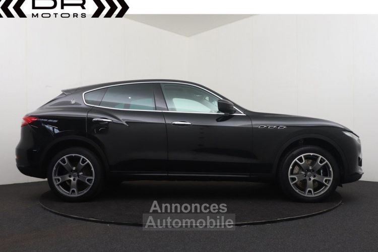 Maserati Levante S 3.0 V6 Q4 - LICHTE VRACHT LED PANODAK LUCHTVERING - <small></small> 37.995 € <small>TTC</small> - #6