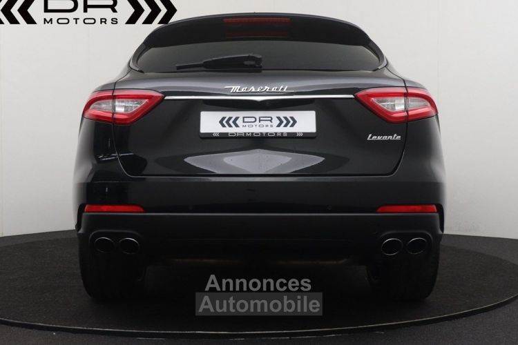 Maserati Levante S 3.0 V6 Q4 - NAVI LED PANODAK LUCHTVERING LICHTE VRACHT - <small></small> 39.995 € <small>TTC</small> - #9