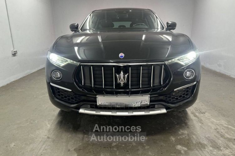 Maserati Levante S Q4 GRANLUSSO*ATT*PANO*HIVER*SOFTCLOSE - <small></small> 54.980 € <small>TTC</small> - #3