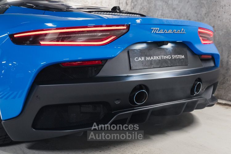 Maserati MC20 V6 3.0 630 Blu Infinito - <small>A partir de </small>2.450 EUR <small>/ mois</small> - #22
