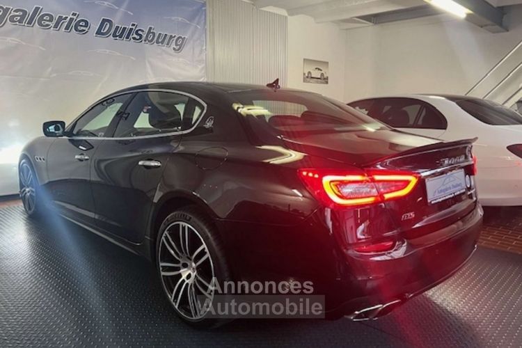 Maserati Quattroporte 2014 GTS 3.8 V8 NEUER MOTOR 19tkm Navi Leder Memory Sit - <small></small> 48.800 € <small>TTC</small> - #15