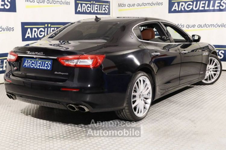 Maserati Quattroporte 2017 S Q4 GranLusso Aut. - <small></small> 56.990 € <small>TTC</small> - #2