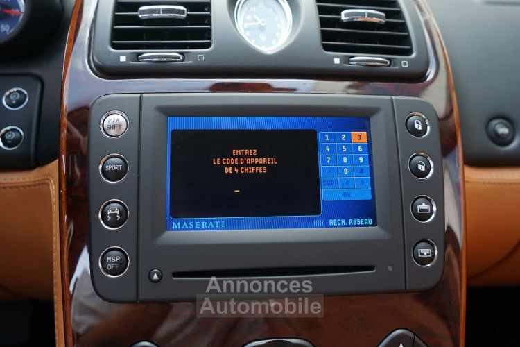 Maserati Quattroporte 4.2 V8 400 Ch EXECUTIVE GT DuoSelect (boite F1) - PARFAIT Etat - Origine France - 2 Propriétaire - Historique MASERATI France - Garantie 12 Mois - <small></small> 29.900 € <small>TTC</small> - #34