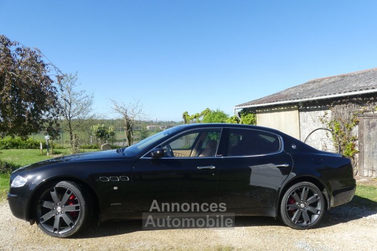 Maserati Quattroporte 4.2 V8 SPORT GT 400 Duoselect | Boîte F1 - <small></small> 24.990 € <small>TTC</small> - #3