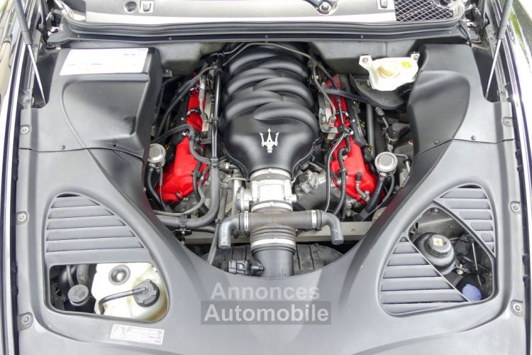 Maserati Quattroporte 4.2 V8 SPORT GT 400 Duoselect | Boîte F1 - <small></small> 24.990 € <small>TTC</small> - #18