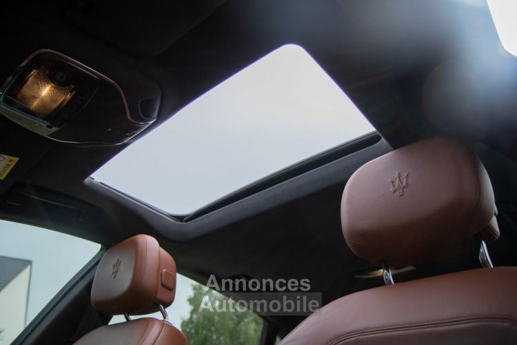 Maserati Quattroporte GTS 3.8 Bi-Turbo V8 - ZETELVENTILATIE - CAMERA - KEYLESS GO - PANO OPEN DAK ZO MEENEMEN - MOTORPROBLEEM - <small></small> 25.999 € <small>TTC</small> - #41